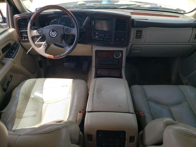 2005 Cadillac Escalade Luxury