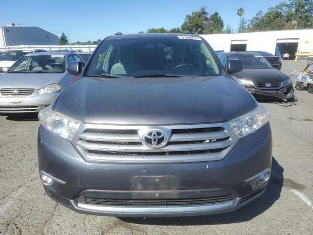 2013 Toyota Highlander Base