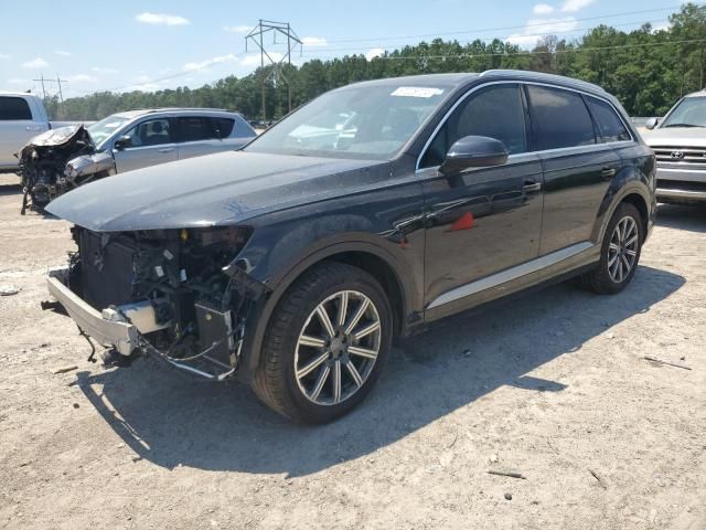 2019 Audi Q7 Prestige