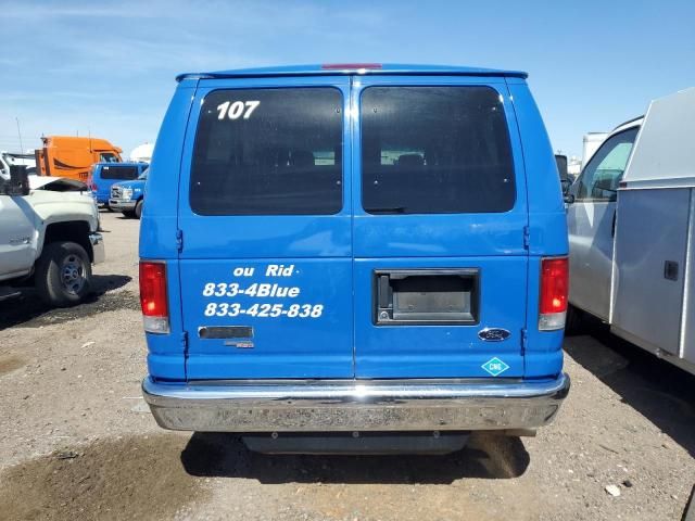 2014 Ford Econoline E350 Super Duty Wagon