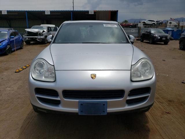 2004 Porsche Cayenne S