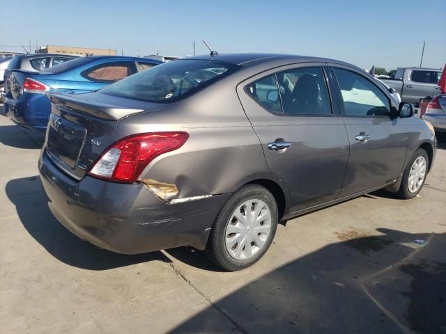 2014 Nissan Versa S