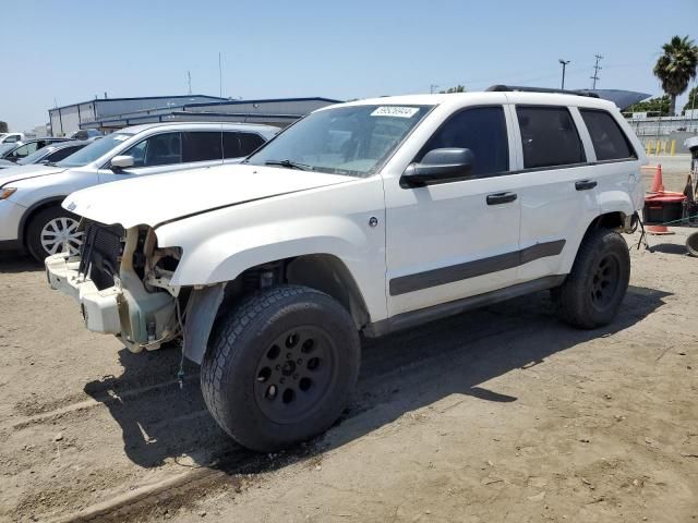 2006 Jeep Grand Cherokee Laredo