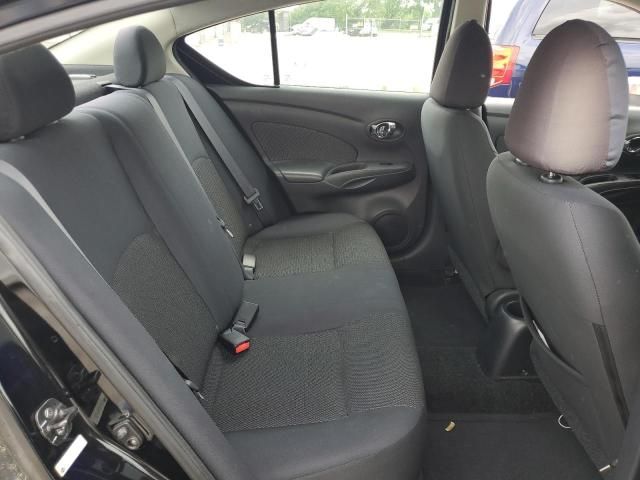 2013 Nissan Versa S