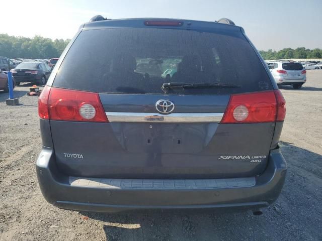 2006 Toyota Sienna XLE