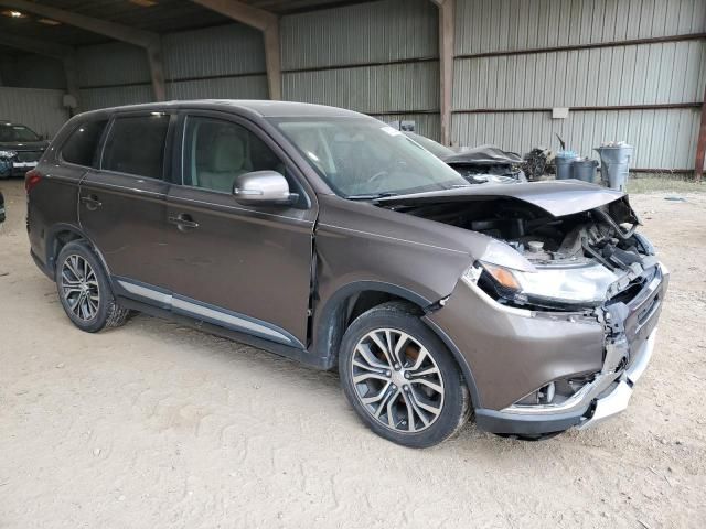 2016 Mitsubishi Outlander SE