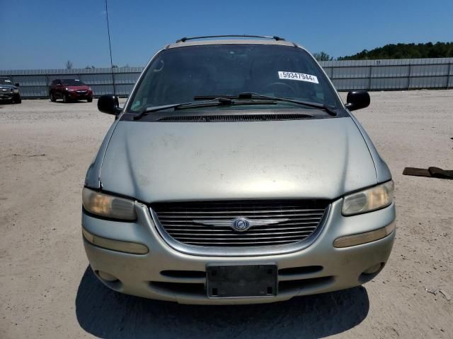 1999 Chrysler Town & Country LX