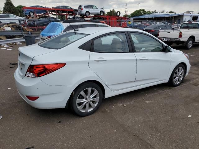 2013 Hyundai Accent GLS