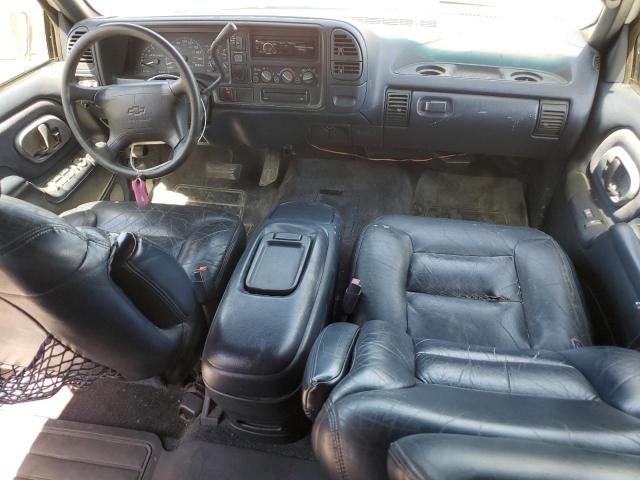 1996 Chevrolet Suburban C1500