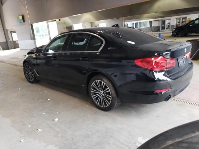 2019 BMW 530E