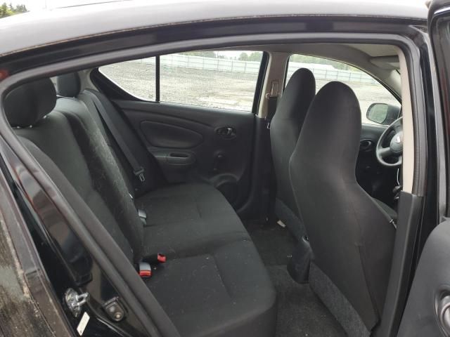 2014 Nissan Versa S