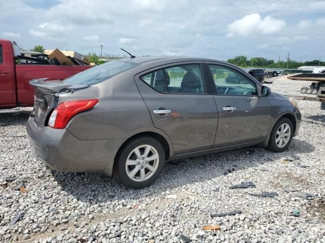 2014 Nissan Versa S