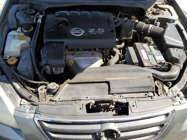 2002 Nissan Altima Base