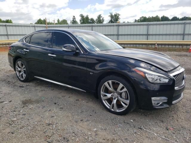 2016 Infiniti Q70 3.7