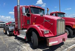 Salvage trucks for sale at Haslet, TX auction: 2010 Kenworth Construction T800