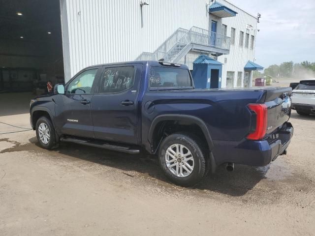 2022 Toyota Tundra Crewmax SR