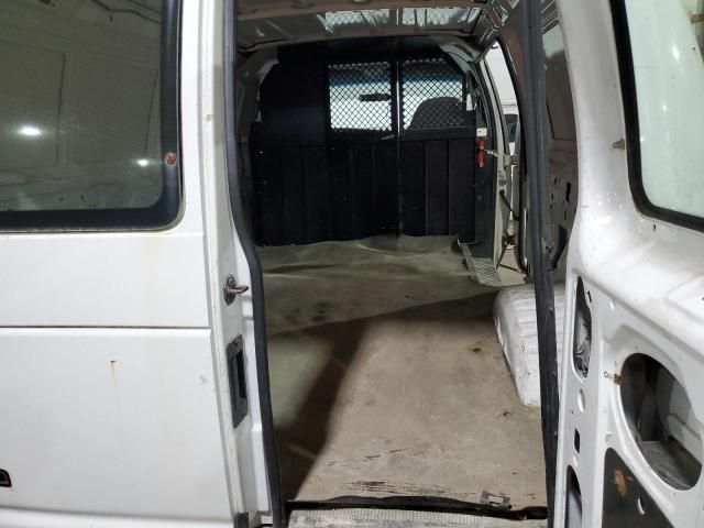 2003 Ford Econoline E150 Van