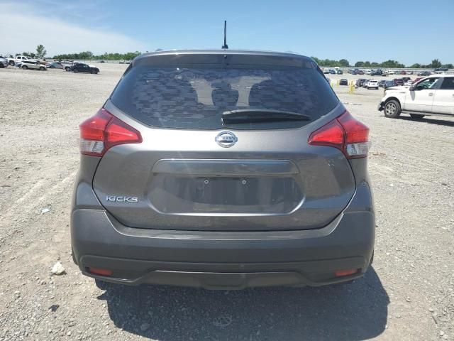 2018 Nissan Kicks S