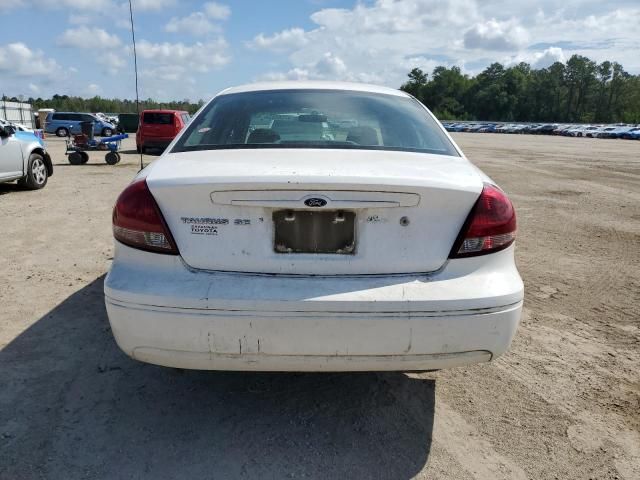 2005 Ford Taurus SE