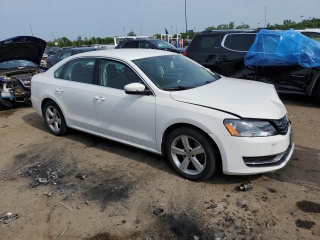 2013 Volkswagen Passat SE