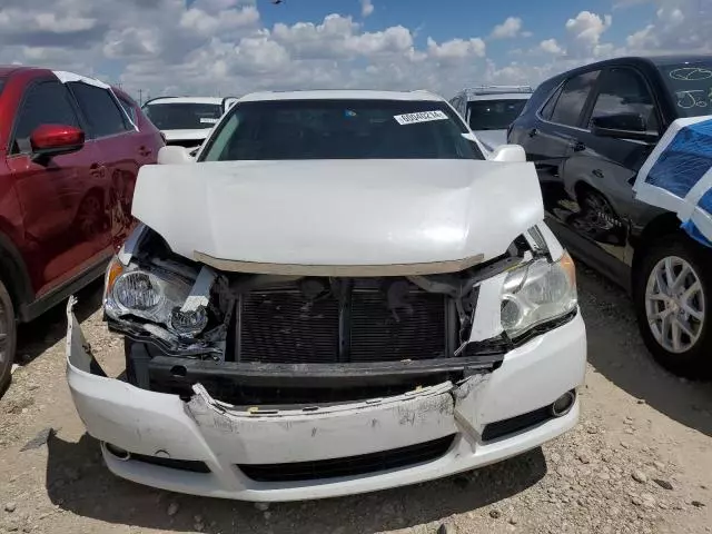 2008 Toyota Avalon XL