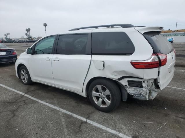 2015 Toyota Sienna LE