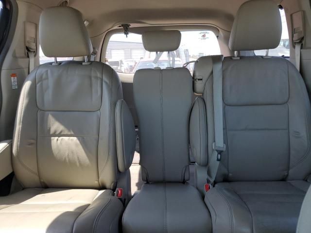 2015 Toyota Sienna XLE