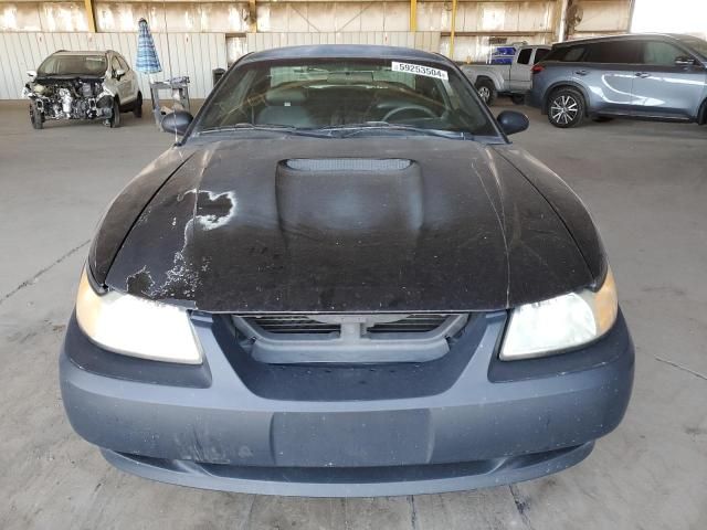 2000 Ford Mustang GT