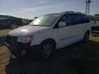 2009 Chrysler Town & Country Touring