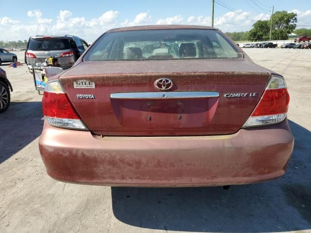 2005 Toyota Camry LE