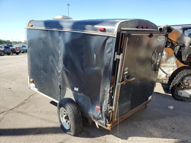 2000 Utilimaster Trailer