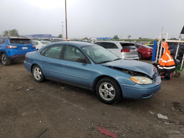 2005 Ford Taurus SE