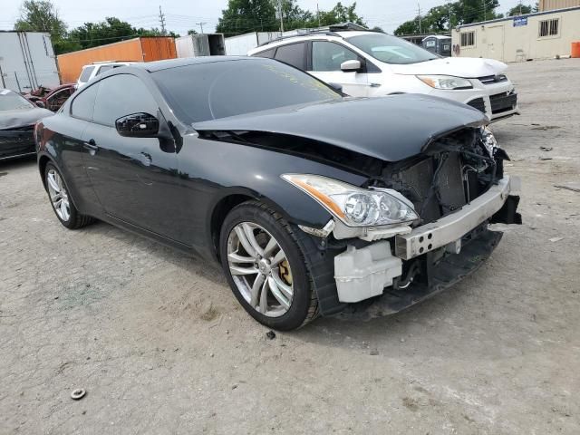 2010 Infiniti G37