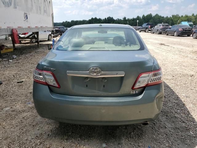 2011 Toyota Camry Hybrid