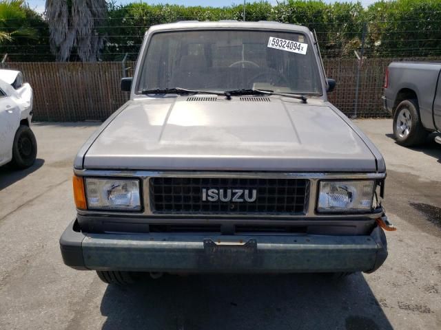 1987 Isuzu Trooper II