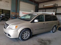 Salvage cars for sale from Copart Eldridge, IA: 2012 Chrysler Town & Country Touring L