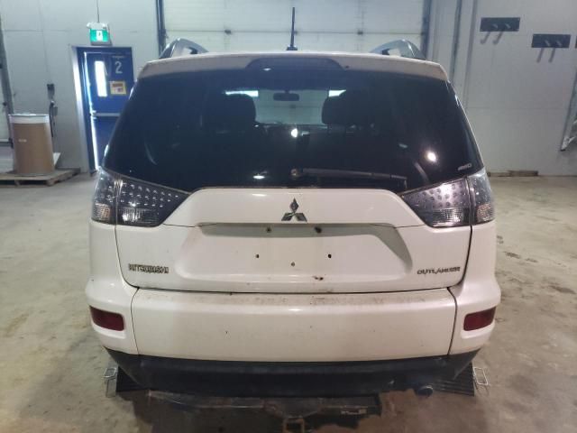 2010 Mitsubishi Outlander ES