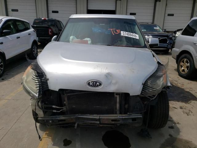 2011 KIA Soul +