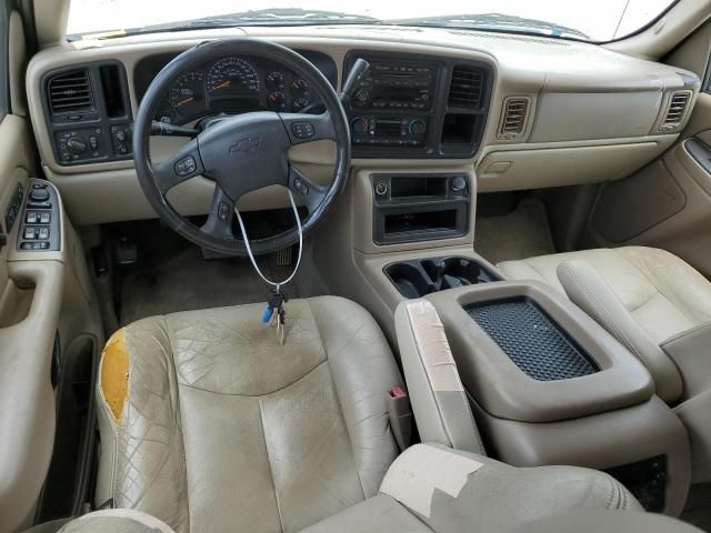 2004 Chevrolet Suburban C1500