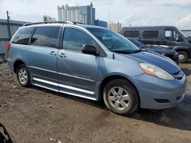 2007 Toyota Sienna CE