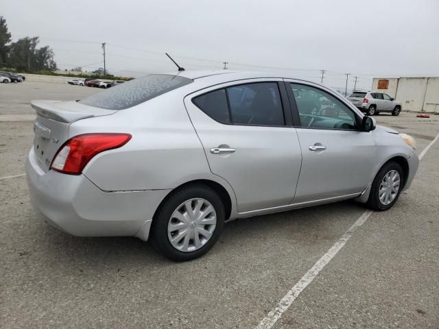 2013 Nissan Versa S