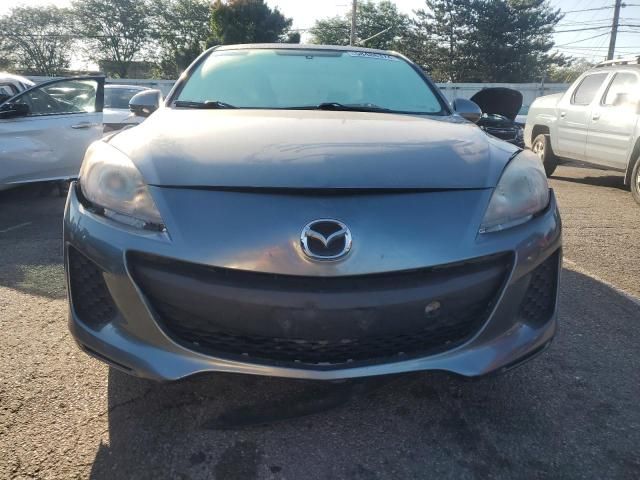 2013 Mazda 3 I