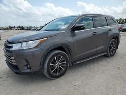 Salvage cars for sale at Houston, TX auction: 2017 Toyota Highlander SE