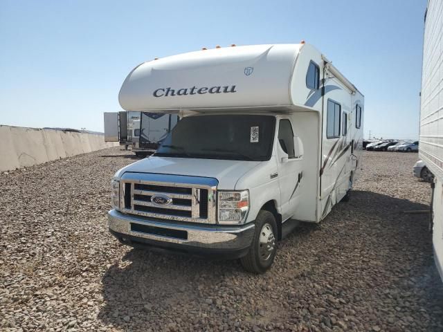 2011 Ford Econoline E450 Super Duty Cutaway Van