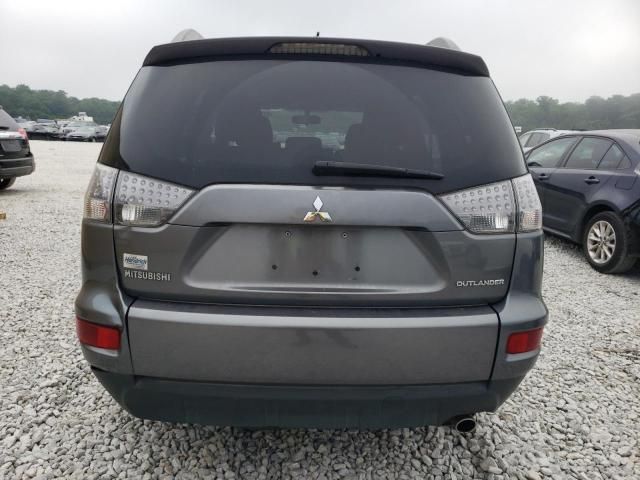 2011 Mitsubishi Outlander ES