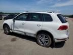 2016 Volkswagen Touareg Sport