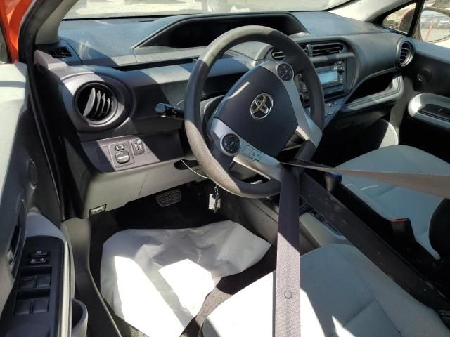 2013 Toyota Prius C