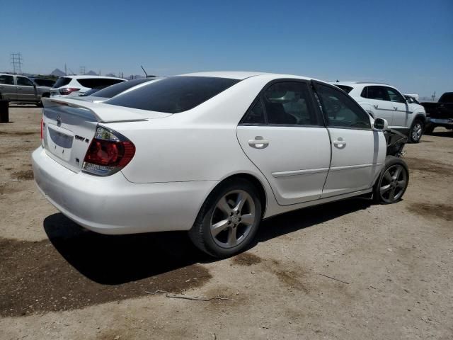 2005 Toyota Camry SE