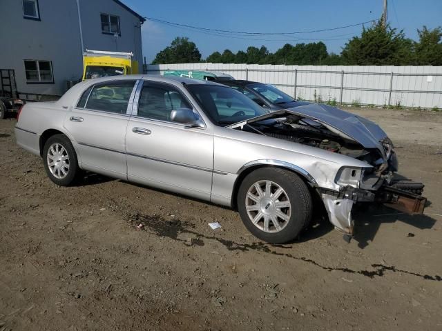 2008 Lincoln Town Car Signature Limited