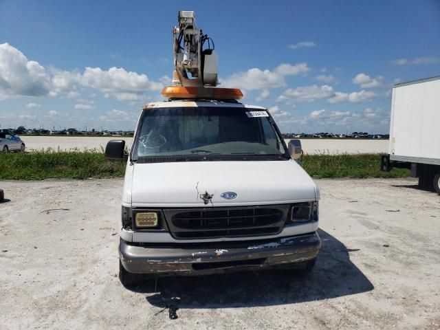 2001 Ford Econoline E350 Super Duty Van